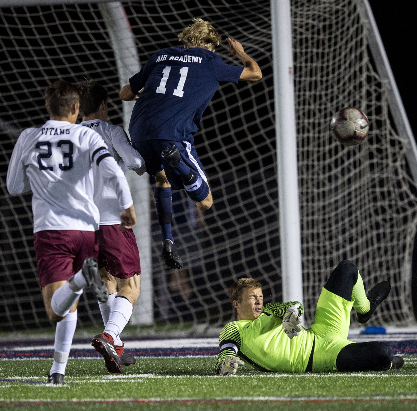 091819-s-AirAcademySoccerClassical 33.jpg